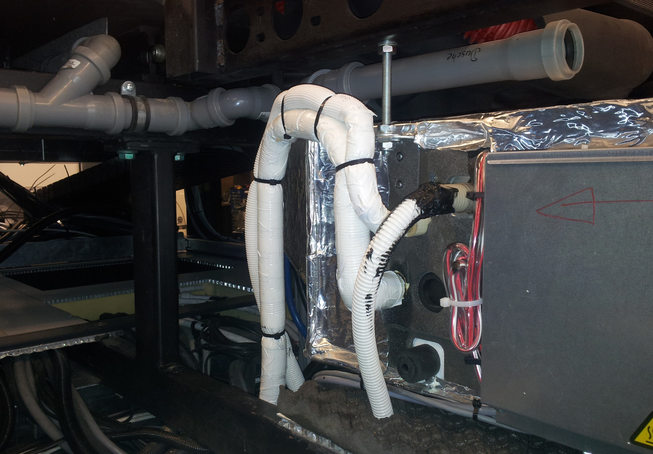 Klimanalage-Stuttgart_Installation_Fahrzeug